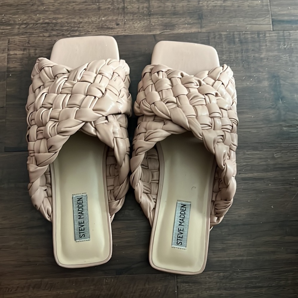 SLIDES - Picture 2 of 7